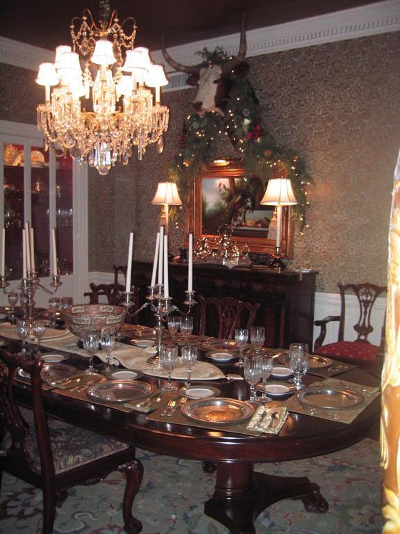 Belle Oaks Inn Gonzales Экстерьер фото