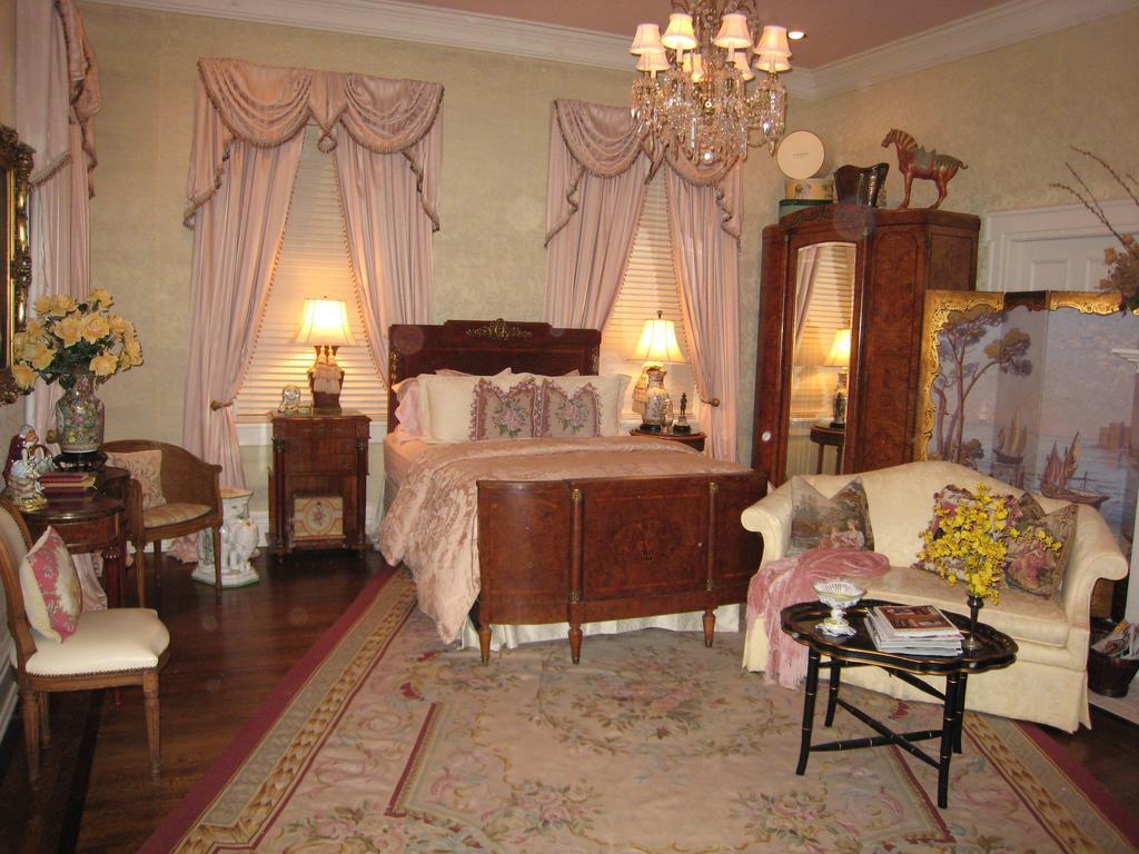 Belle Oaks Inn Gonzales Номер фото